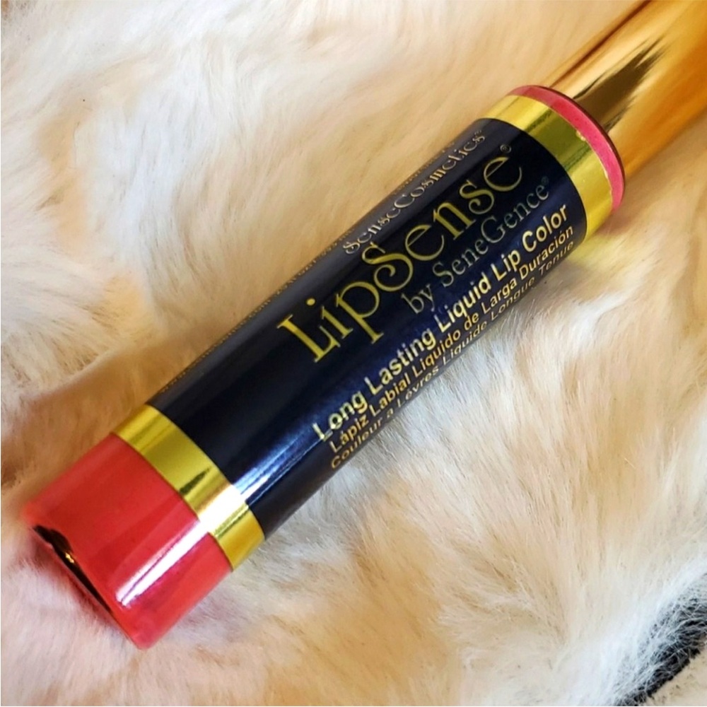 New lipsense  Razzberry Lip Color - Picture 5 of 6